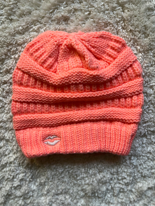 Classic Knit Kiss Toboggan Beanie